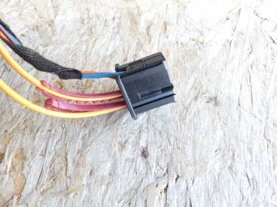 Mercedes Black 4 Pole 3 Wire Plus 2 Fiber Optic Connector 1-1355639-14